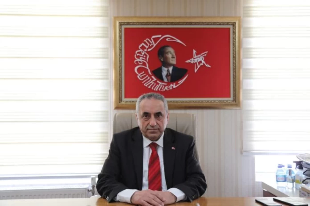 Türk Büro-Sen Genel Başkanı Türkeş Güney, kamu çalışanlarının en büyük
