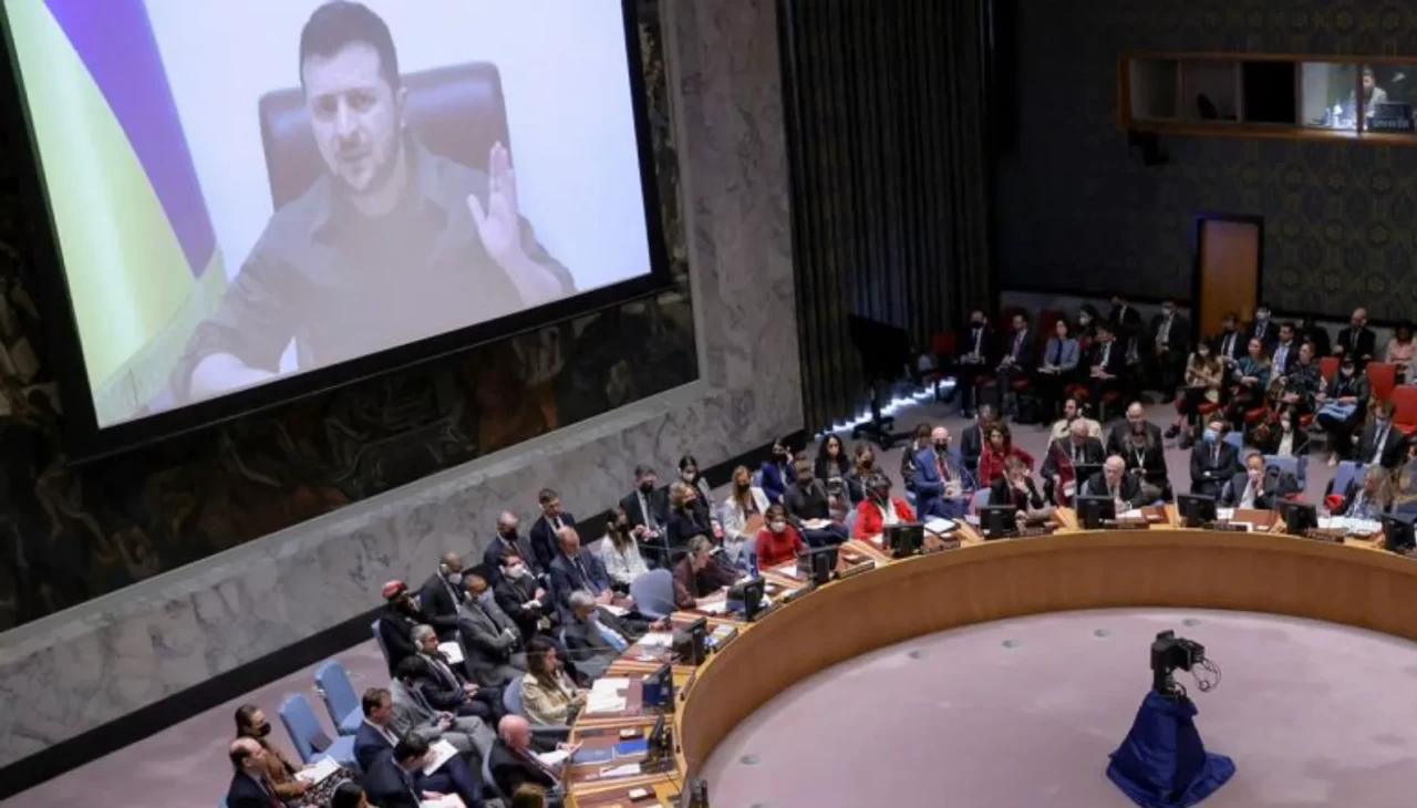 Ukrayna Dışişleri Bakanı Andrii Sybiha, Rusya'nın Karadeniz'de sivil kargo gemilerine