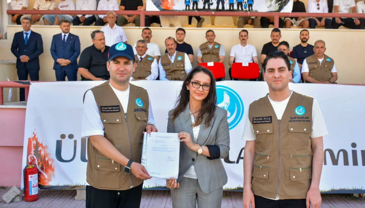 Ülkü Ocakları Eğitim ve Kültür Vakfı, İzmir’de Afet ve Acil