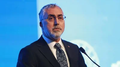 Çalışma ve Sosyal Güvenlik Bakanı Vedat Işıkhan, dezavantajlı grupların iş