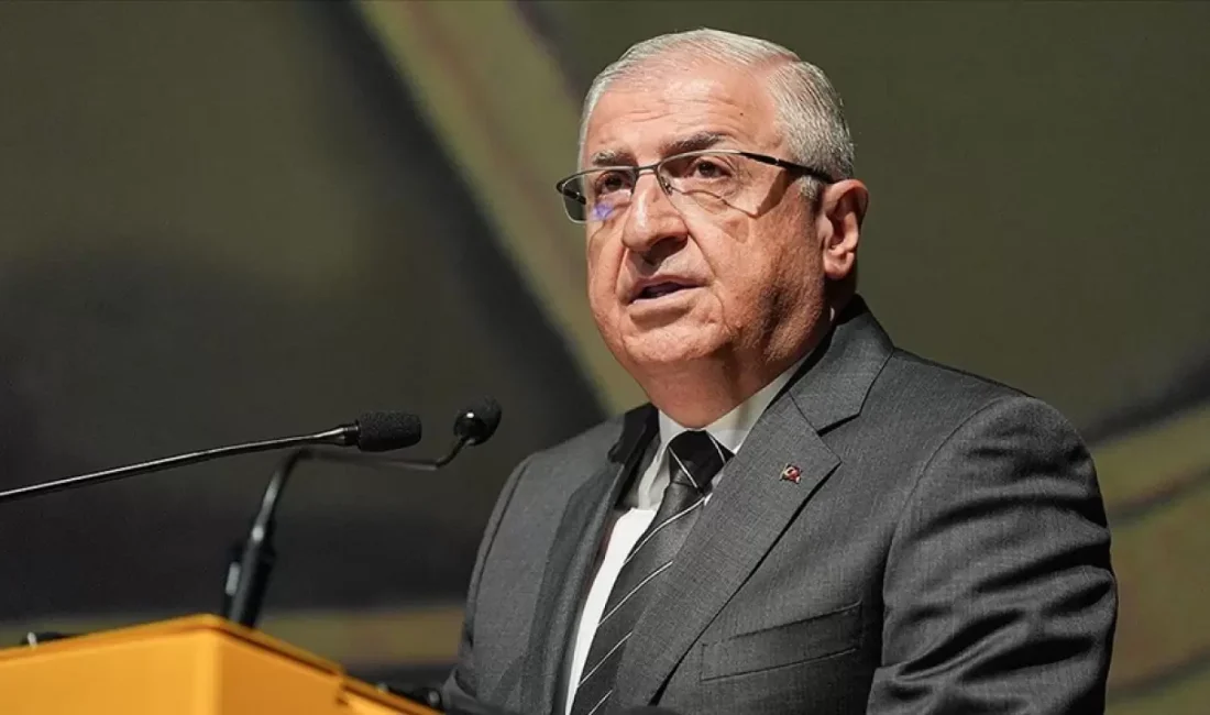 Milli Savunma Bakanı Yaşar Güler, Genelkurmay Başkanı ve Kuvvet Komutanları