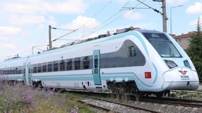Türkiye’nin yerli ve milli imkanlarla geliştirdiği Milli Elektrikli Tren seti,