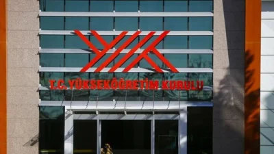 Yükseköğretim Kurulu (YÖK), İstanbul Yeditepe Üniversitesi Hukuk Fakültesi mezuniyet töreninde,