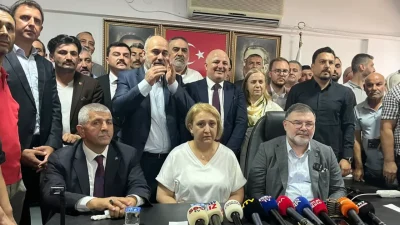 İzmir'in Menderes ilçesinde tutuklanarak İçişleri Bakanlığı tarafından görevden uzaklaştırılan Belediye