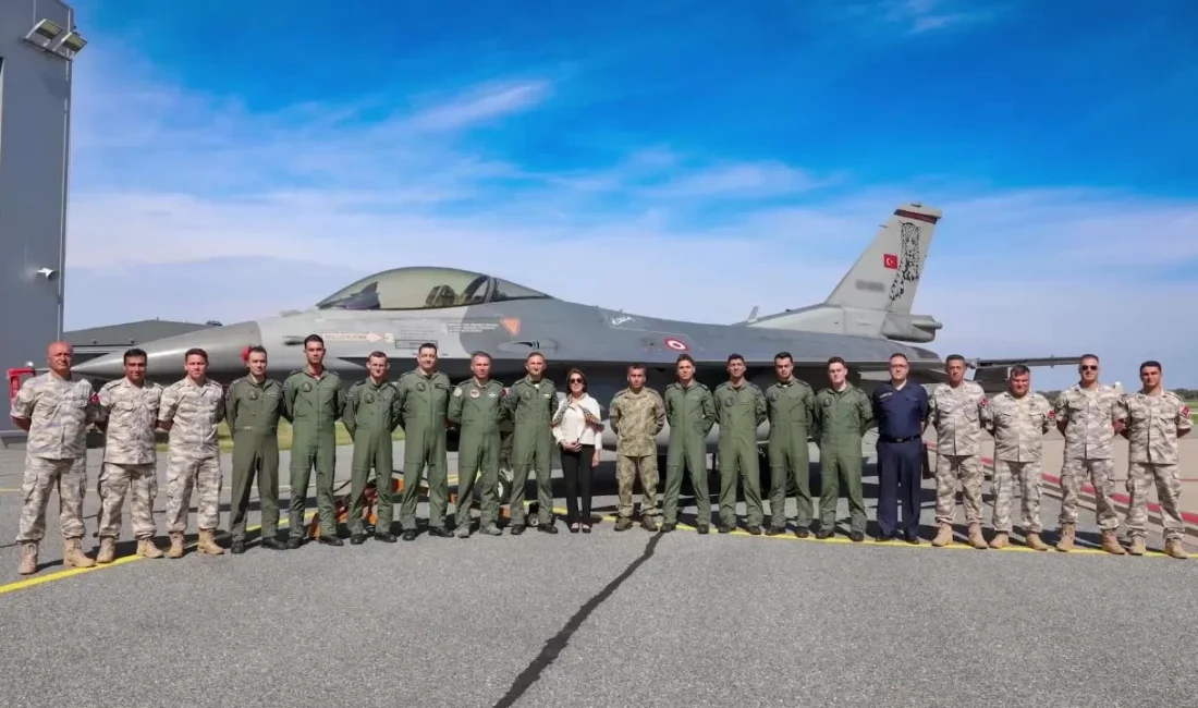 Hava Kuvvetleri Komutanlığı'na bağlı "Pars" çağrı adlı 181'inci Jet Filo