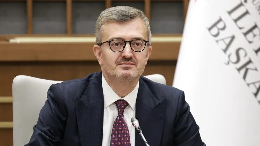 Cumhurbaşkanlığı İletişim Başkanı Burhanettin Duran, Cumhurbaşkanı Recep Tayyip Erdoğan'ın Şarku'l
