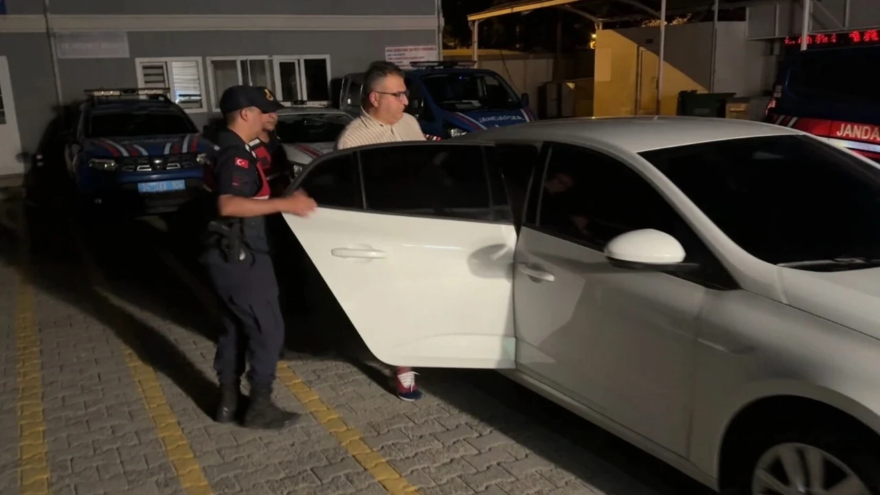 Gazeteci Cem Küçük, İstanbul Cumhuriyet Başsavcılığı tarafından yürütülen soruşturma kapsamında