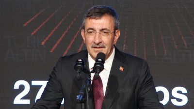 Cumhurbaşkanı Yardımcısı Cevdet Yılmaz, Ağrı'nın Diyadin ilçesindeki Mollakara Altın Madeni'nin
