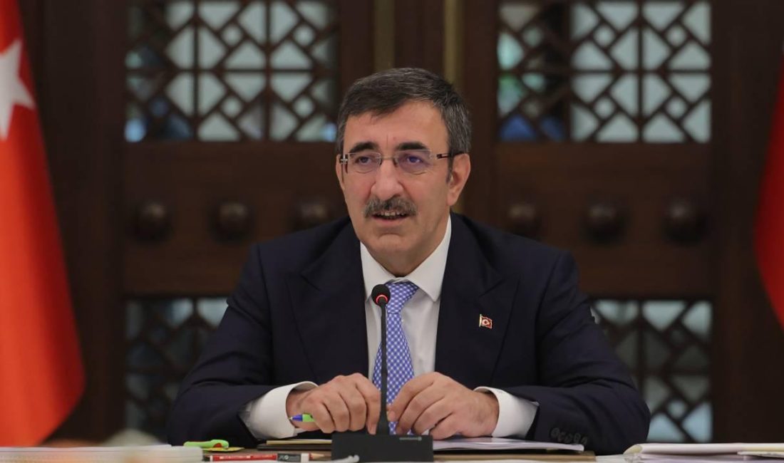 Cumhurbaşkanı Yardımcısı Cevdet Yılmaz, Eskişehir Kalkınma Platformu Ekonomi İstişare Toplantısı'nda