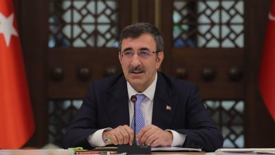 Cumhurbaşkanı Yardımcısı Cevdet Yılmaz, Eskişehir Kalkınma Platformu Ekonomi İstişare Toplantısı'nda