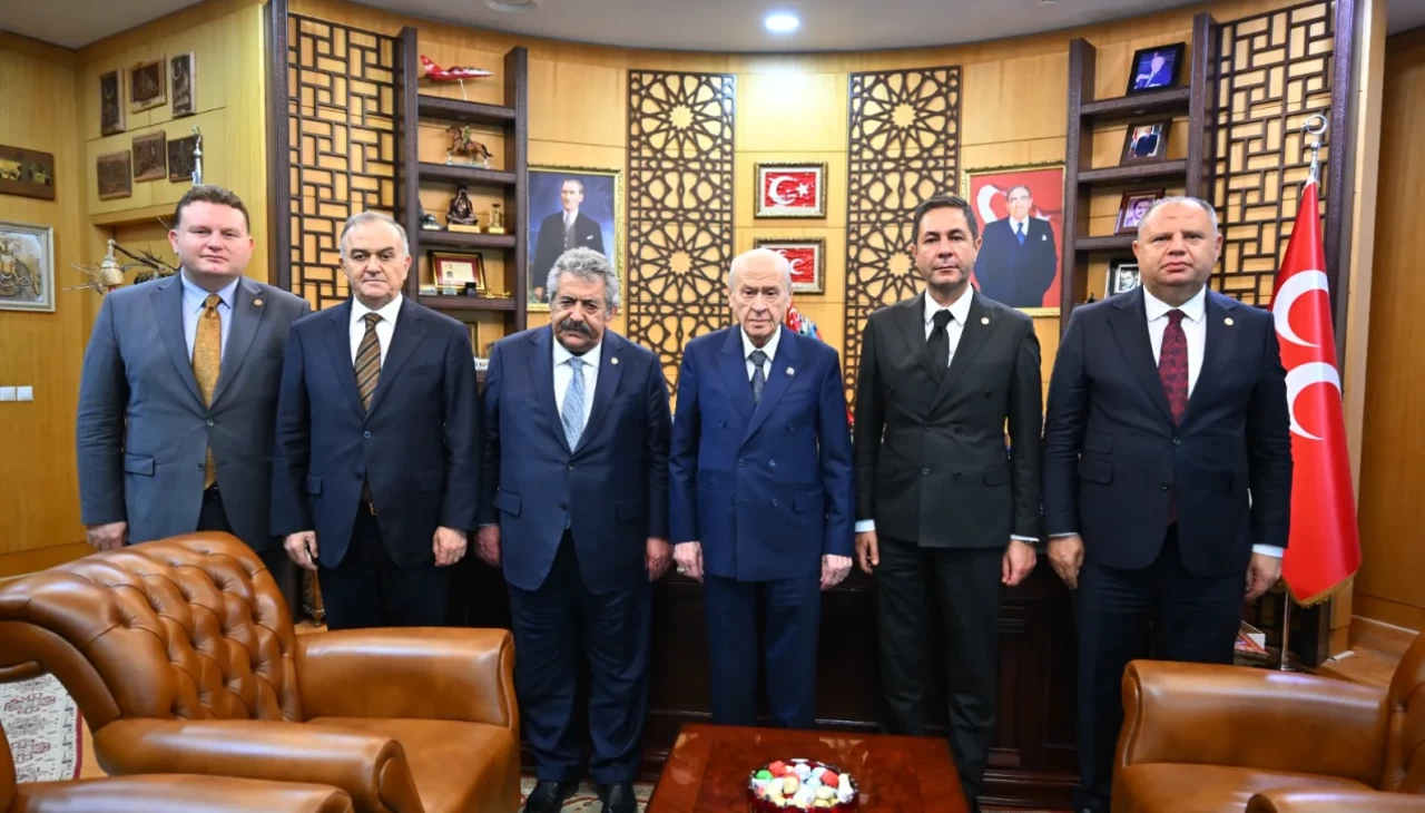 MHP Genel Başkanı Devlet Bahçeli, TBMM Adalet Komisyonu'nda 18 saat