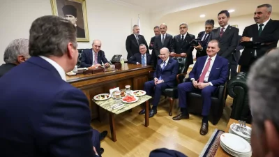 TBMM Başkanı Numan Kurtulmuş’un Meclis kulislerinde gerçekleştirdiği yoğun temasların ardından