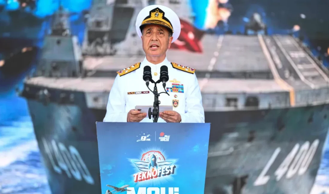 Deniz Kuvvetleri Komutanı Oramiral Ercüment Tatlıoğlu, TEKNOFEST Mavi Vatan'ın açılışında
