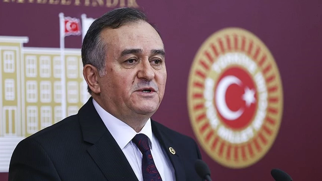 MHP Grup Başkanvekili Erkan Akçay, TBMM'de 467 kabul oyuyla geçen
