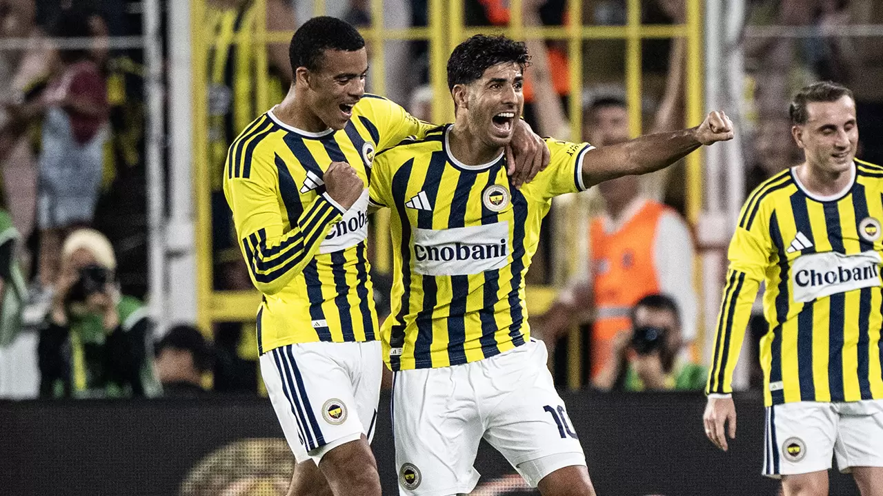 Fenerbahçe, UEFA Şampiyonlar Ligi 3. eleme turu ilk maçında sahasında
