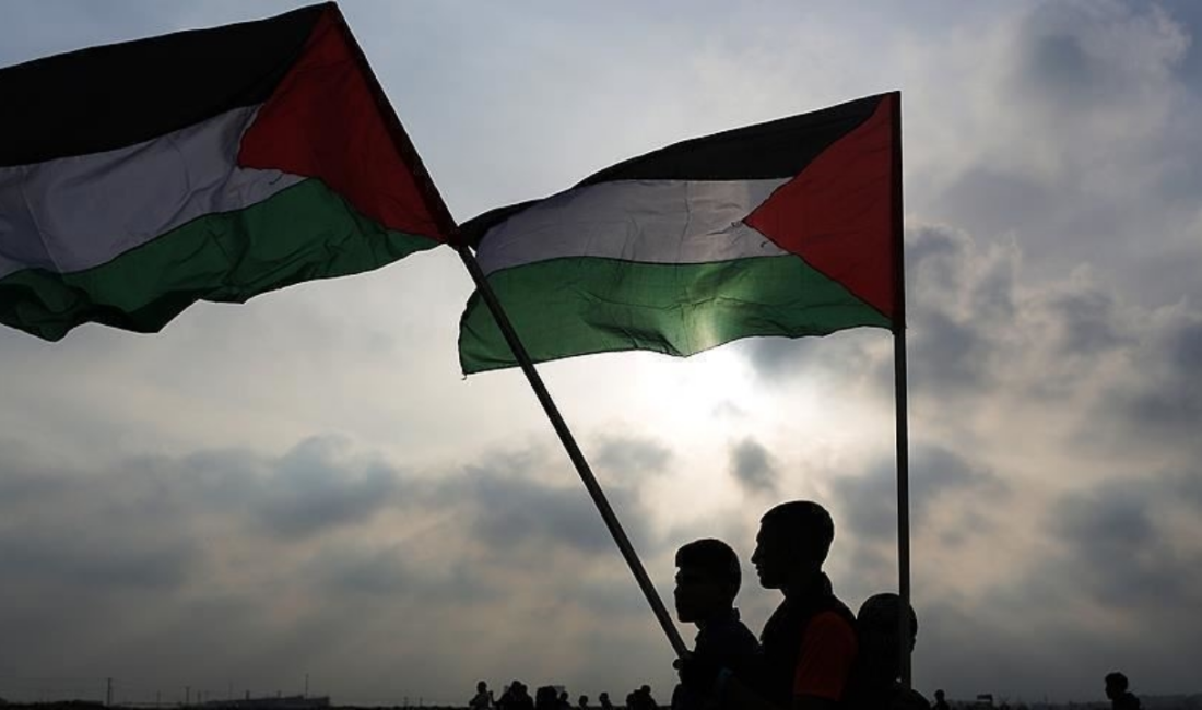 Hamas, İsrail ordusunun Gazze Şeridi'ndeki bir kafeye düzenlediği ölümcül hava