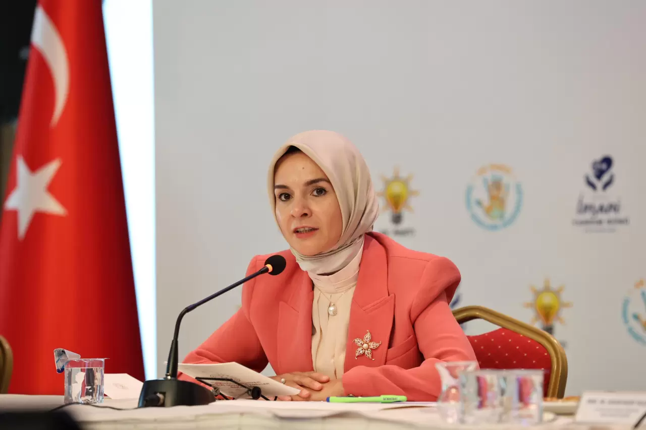 Aile ve Sosyal Hizmetler Bakanı Mahinur Özdemir Göktaş, Kocaeli’de düzenlenen