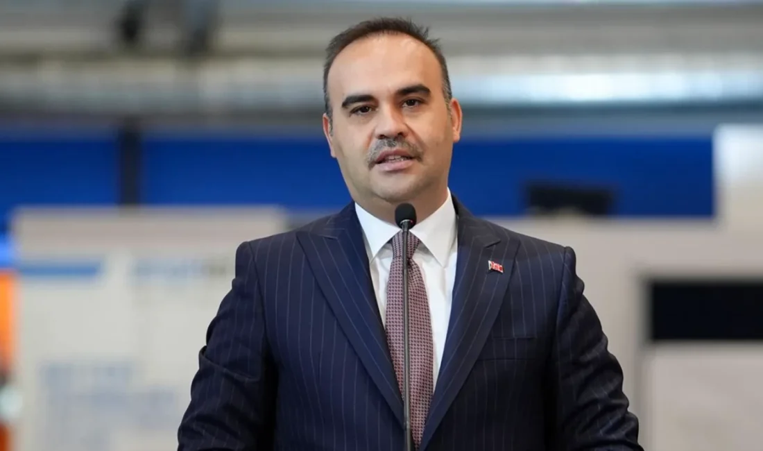 Sanayi ve Teknoloji Bakanı Mehmet Fatih Kacır, Kütahya'da katıldığı seramik