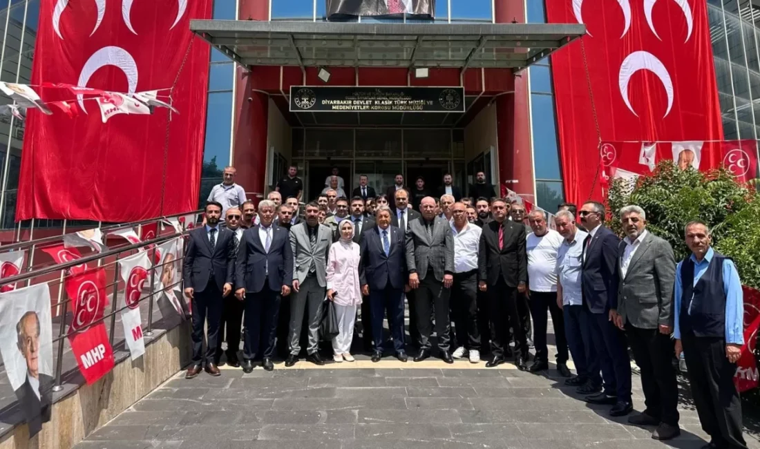 MHP Sur İlçe Başkanlığı olağan kongresi Diyarbakır'ın Yenişehir ilçesinde gerçekleştirildi.