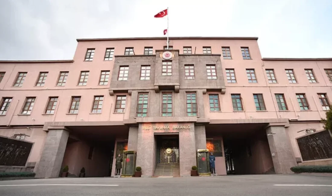 Milli Savunma Bakanlığı (MSB), haftalık basın bilgilendirme toplantısında operasyonlar, sınır