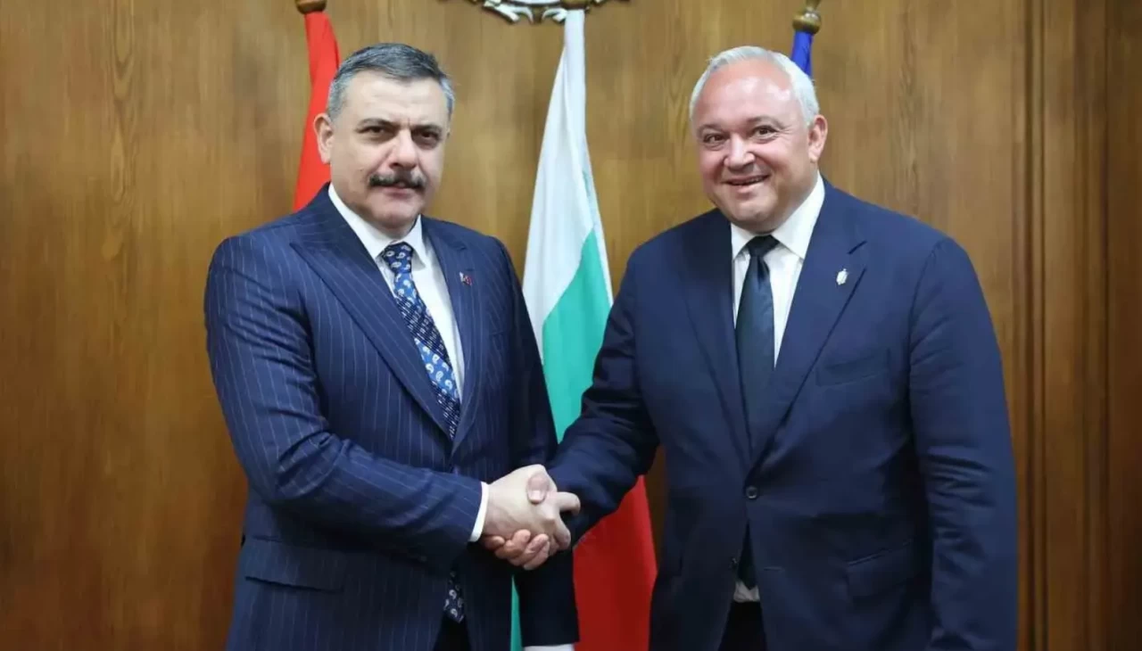İçişleri Bakanı Mustafa Çiftçi, resmi temaslarda bulunmak üzere gittiği Bulgaristan'ın