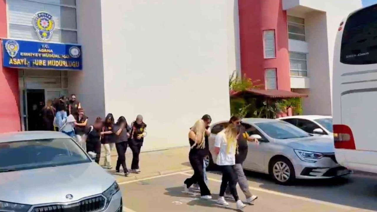 Eskişehir merkezli 19 ilde düzenlenen eş zamanlı operasyonda, kendilerini kurumsal