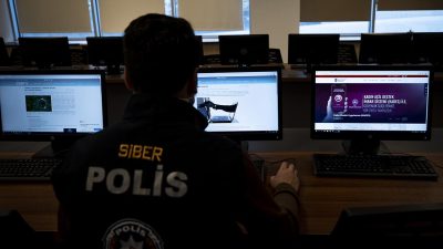 İçişleri Bakanlığı, siber suçlarla mücadele kapsamında 15 ilde son 5