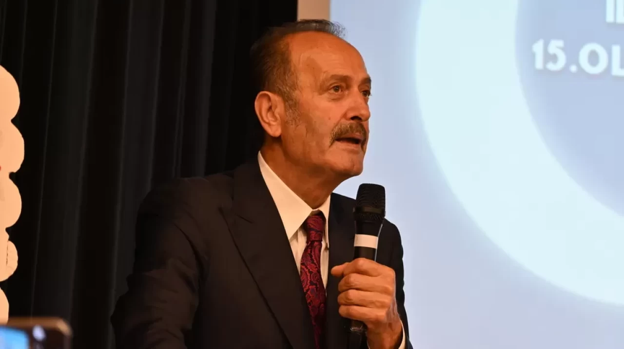MHP Genel Sekreter Yardımcısı ve İzmir Milletvekili Tamer Osmanağaoğlu, TBMM'de
