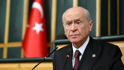 MHP MYK Üyesi Ali Uçak, Manisa'daki üzüm üreticilerinin yaşadığı ekonomik