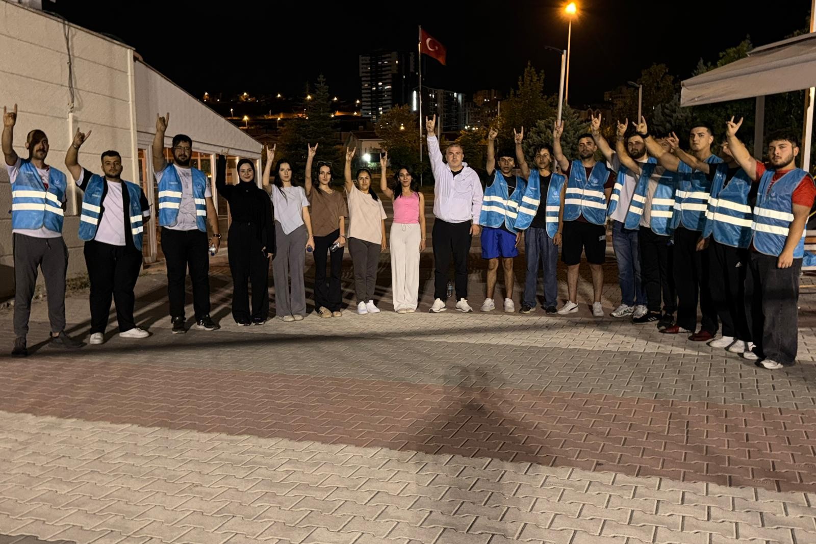 Ülkü Ocakları Yenimahalle İlçe Başkanlığı tarafından düzenlenen İsmail Gaspıralı Ortaöğretim