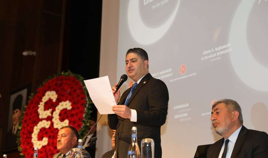 MHP Genel Başkan Yardımcısı İsmail Özdemir, 15. Iğdır Olağan Kongresi'nde