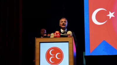 MHP Genel Sekreteri İsmet Büyükataman, Bursa İl Kongresi'nde yaptığı konuşmada
