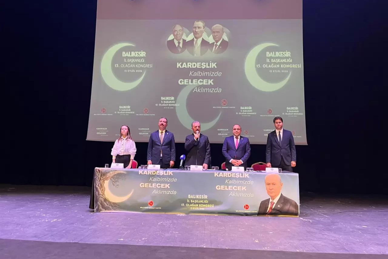 MHP Genel Sekreteri İsmet Büyükataman, Balıkesir İl Başkanlığı Olağan Kongresi'nde