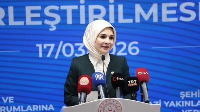 Aile ve Sosyal Hizmetler Bakanı Mahinur Özdemir Göktaş, şehit ve
