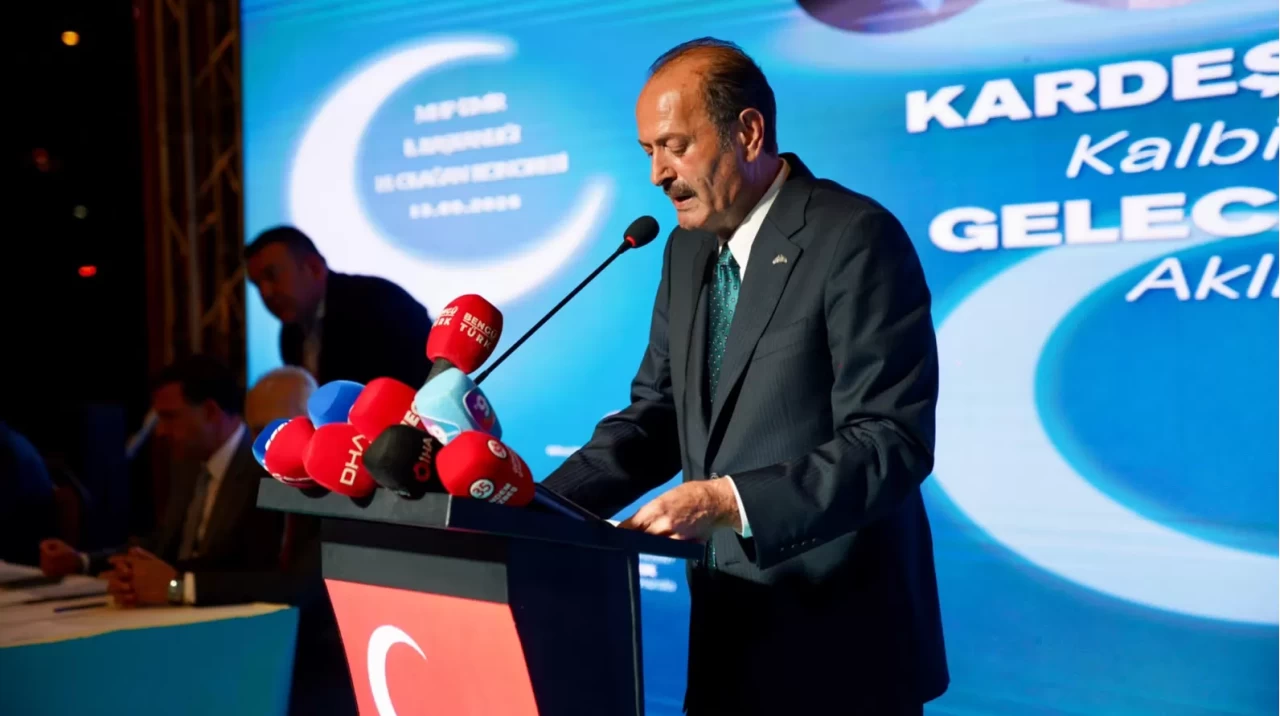 MHP Genel Sekreter Yardımcısı Tamer Osmanağaoğlu, İzmir İl Başkanlığı Olağan