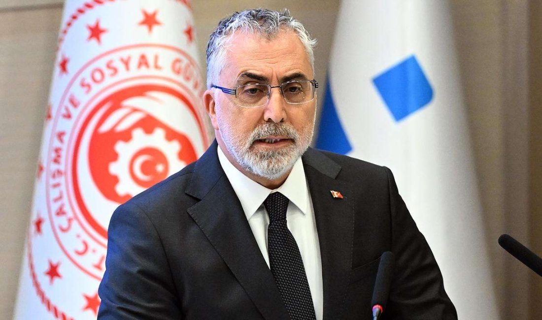 Çalışma ve Sosyal Güvenlik Bakanı Vedat Işıkhan, şehit yakınları, gaziler