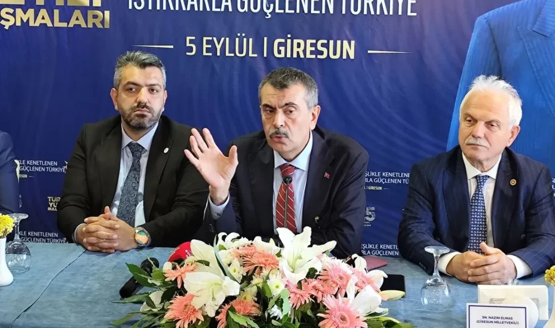 Milli Eğitim Bakanı Yusuf Tekin, Giresun'da katıldığı "Türkiye Yüzyılı Buluşmaları"