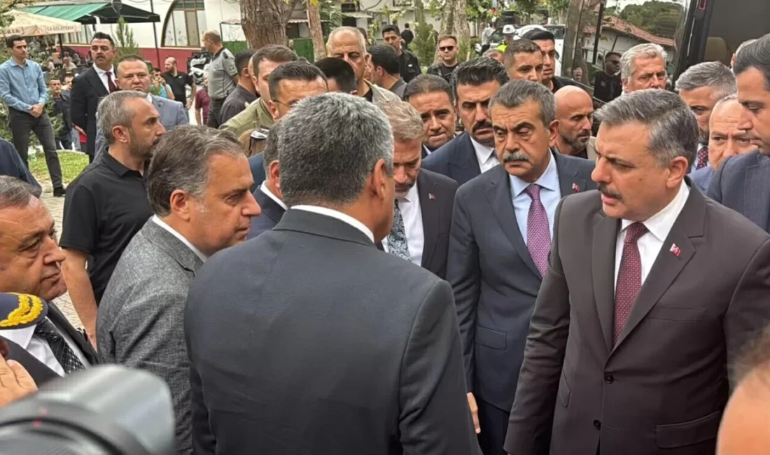 Milli Eğitim Bakanı Yusuf Tekin ile İçişleri Bakanı Mustafa Çiftçi,