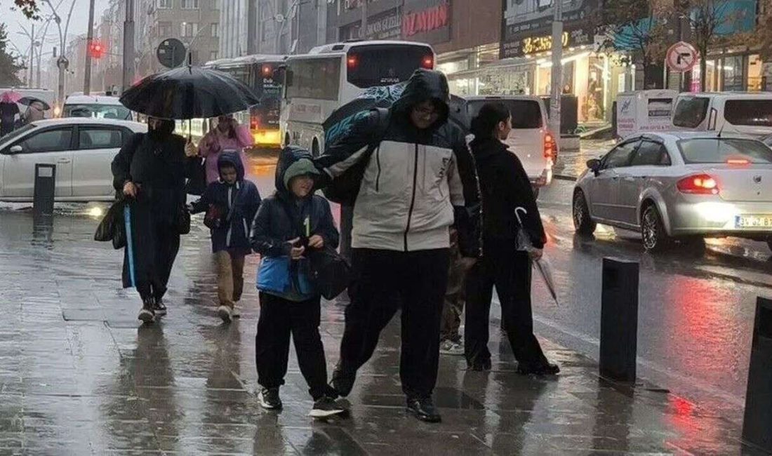 İstanbul Valiliği, kent genelinde etkisini artıran olumsuz hava koşulları ve