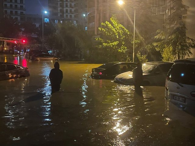 Sel felaketinin iş dünyasına etkileri İstanbul’da yağmur yağdığında artık yalnızca