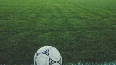 Türk futbolu yıllardır tartışmalı hakem kararlarına ve kulüp başkanlarının sert